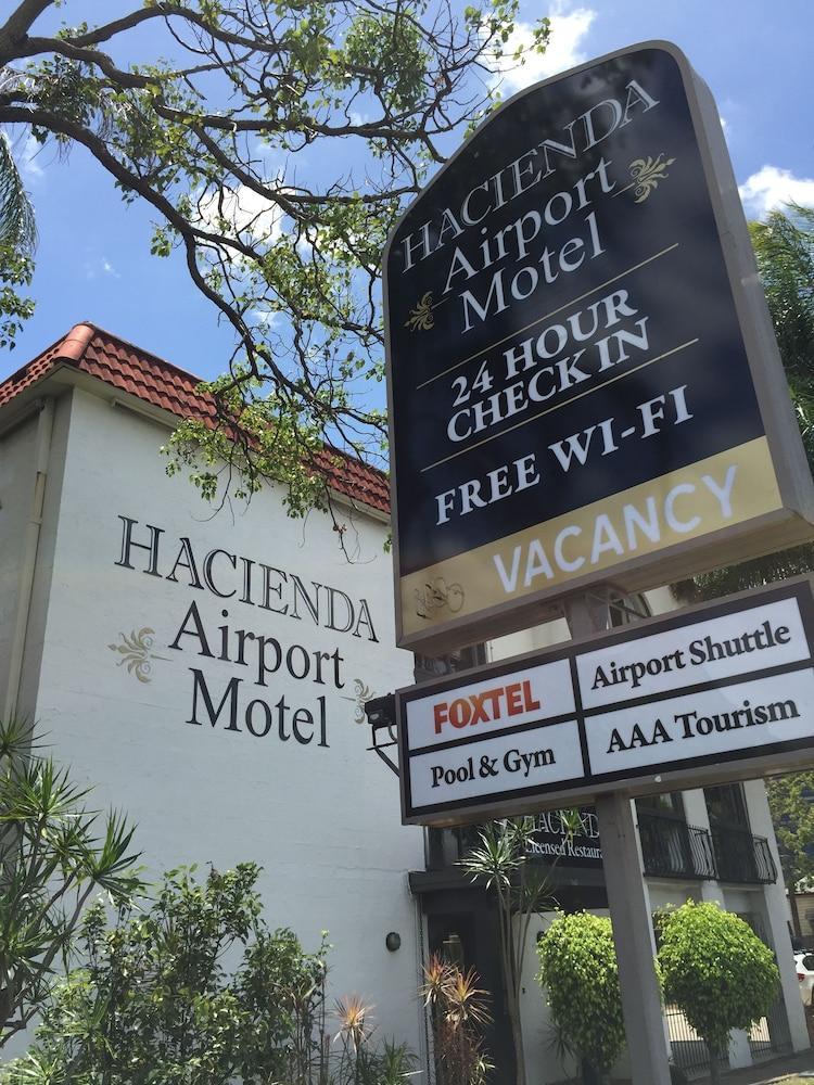 Hamilton Brisbane Airport Hotel Buitenkant foto