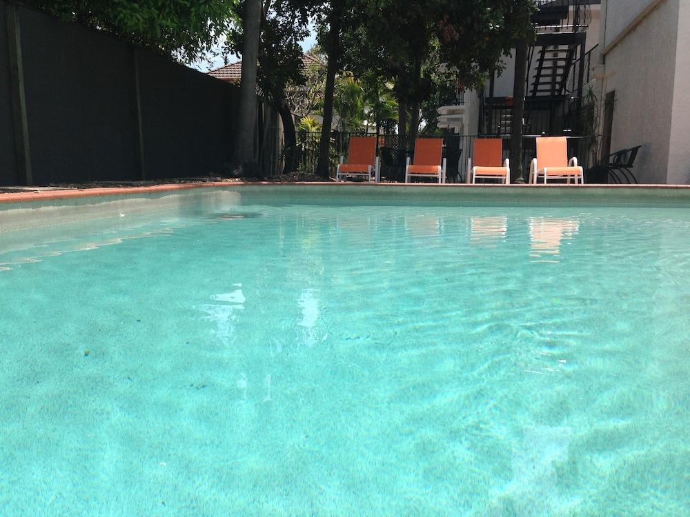 Hamilton Brisbane Airport Hotel Buitenkant foto