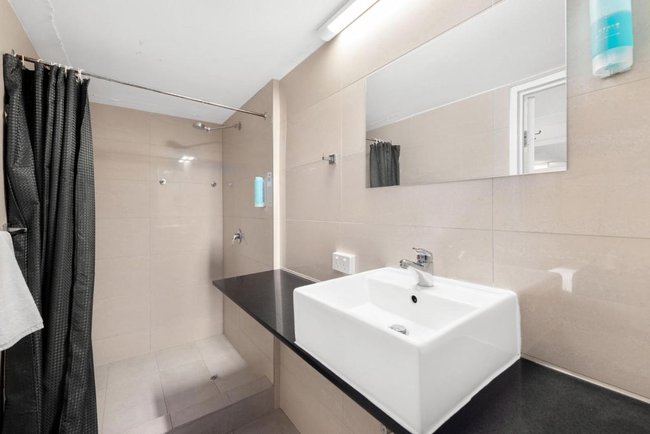 Hamilton Brisbane Airport Hotel Buitenkant foto