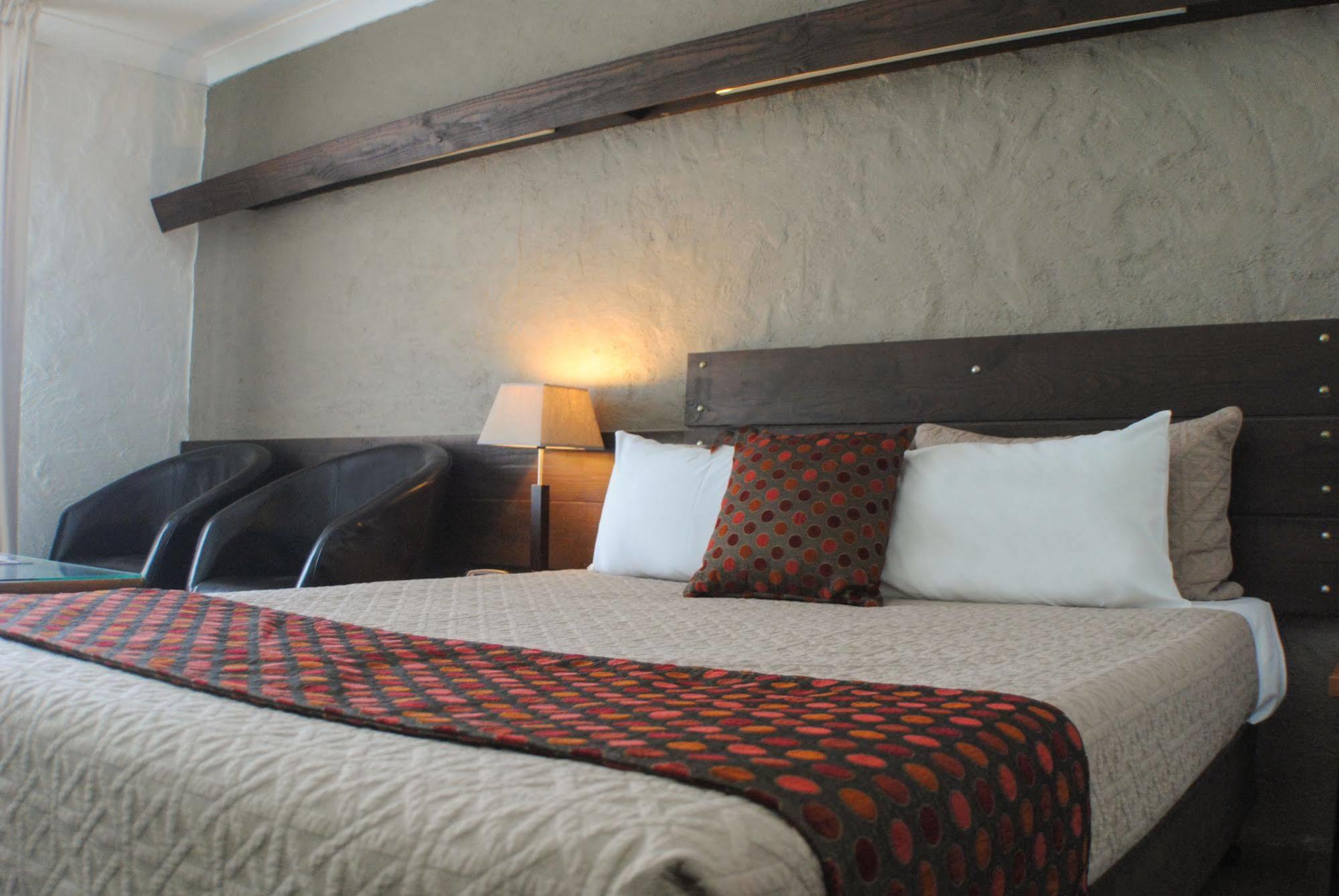 Hamilton Brisbane Airport Hotel Buitenkant foto